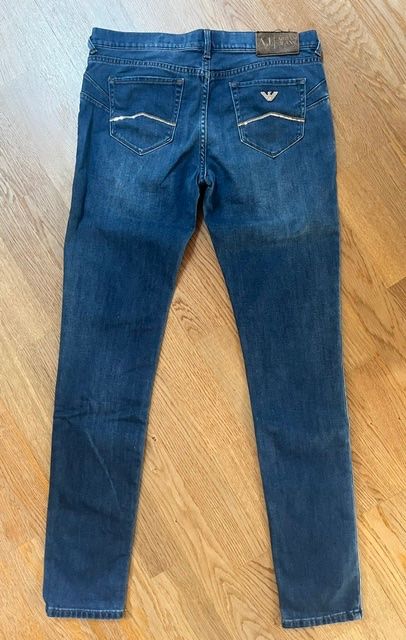 Armani Jeans: Tolle Push-up Jeans von Armani – Gebraucht aus Steinmaur von Dyleila 1