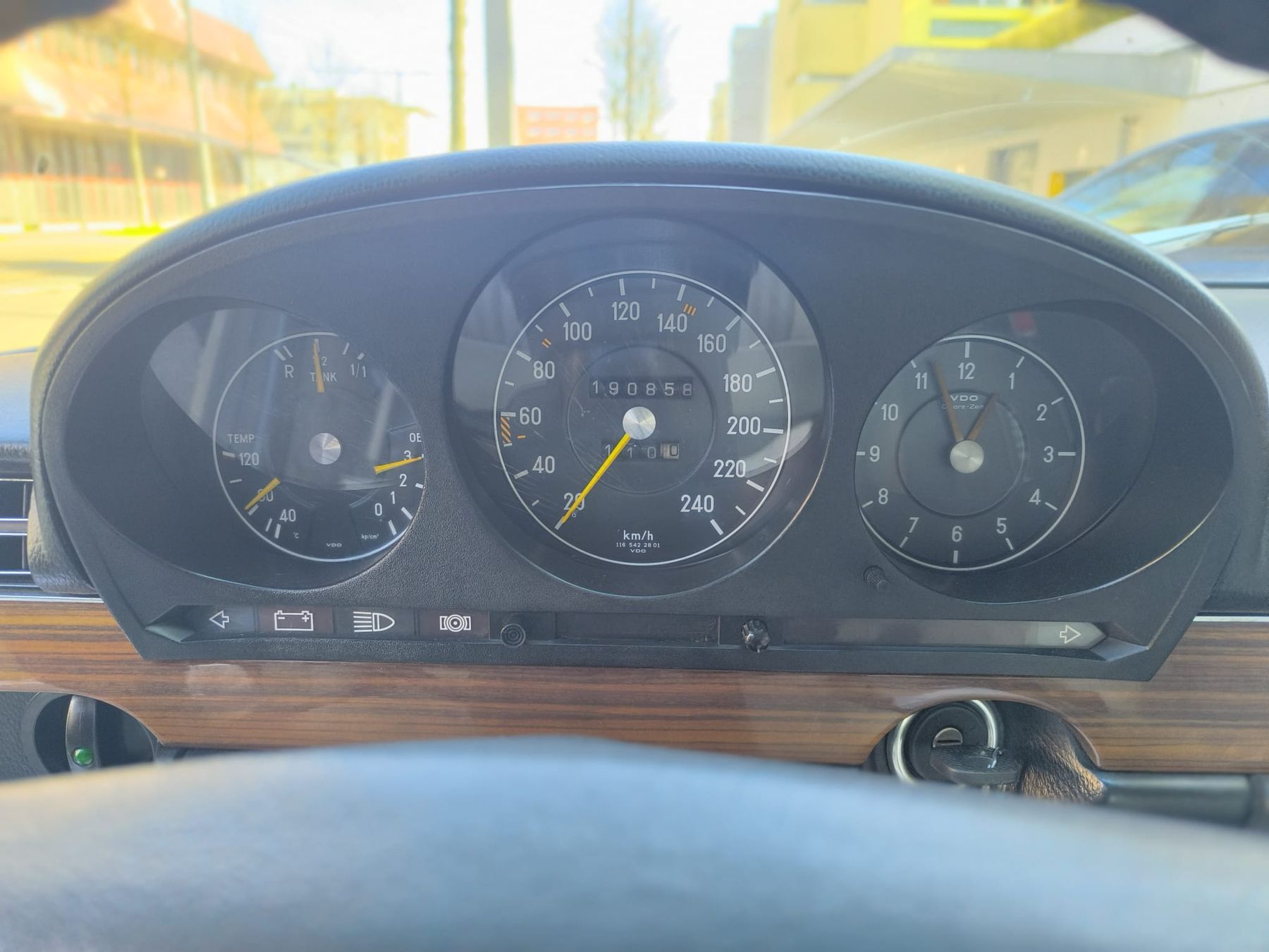 Mercedes-Benz Automobili: Mercedes-Benz 280 SE 185 PS – Usato da Baar venduto da zagi09 6