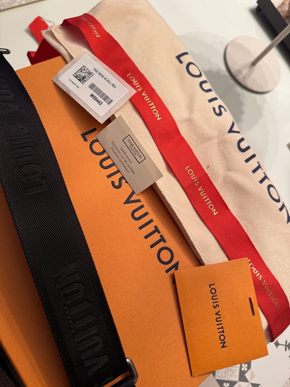 Louis Vuitton Borse: Louis Vuitton Trio Messenger – Nuovo (secondo la descrizione) da Bonvillars venduto da sachakv 2