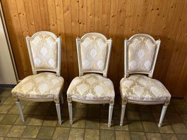 3 schöne gepolsterte Stühle, Stoffbezug, guter Zustand
