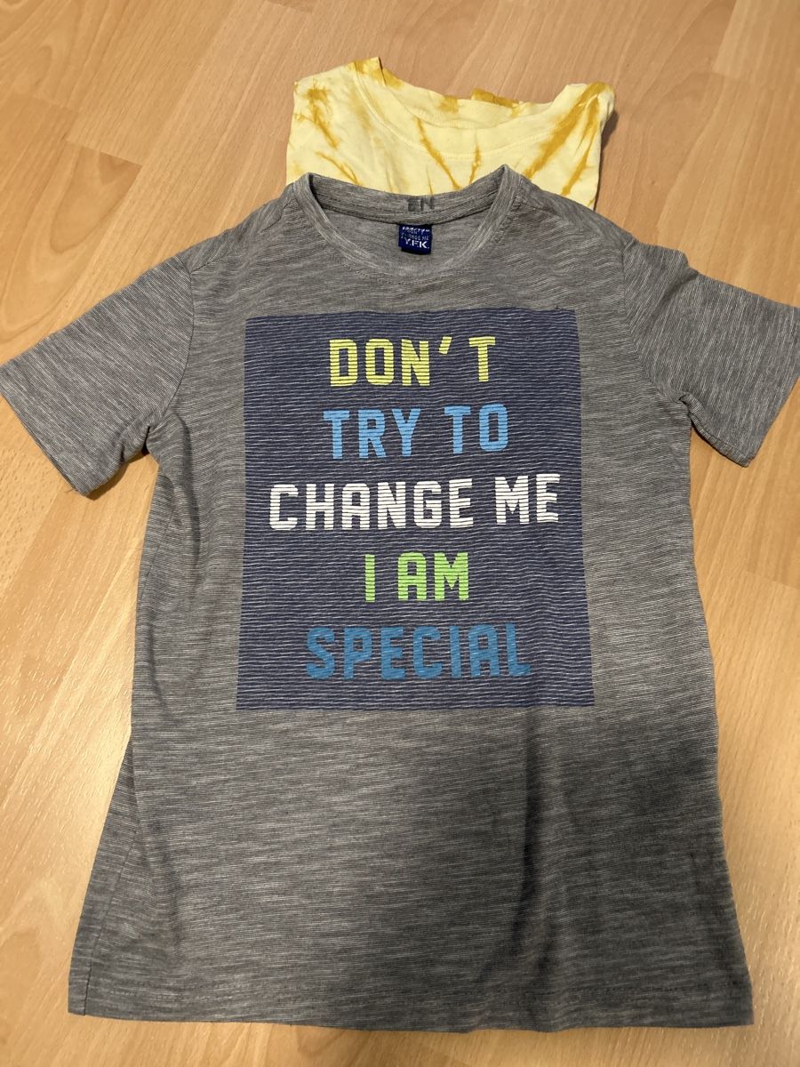 Hemden, T-Shirts & Polos: 3 T-Shirts Gr.134/140 – Gebraucht aus Kreuzlingen von jamie45 2