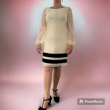 Robe Crème et Noir Coast taille Eur 38 avec Manche Longue
