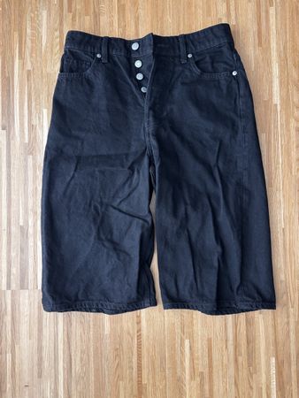 Schwarze Baggy Bermuda Jeans Shorts – Gr. 34 / XS