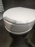 Komfort WC-Sitz erhöht – massive Ausführung – top Zustand