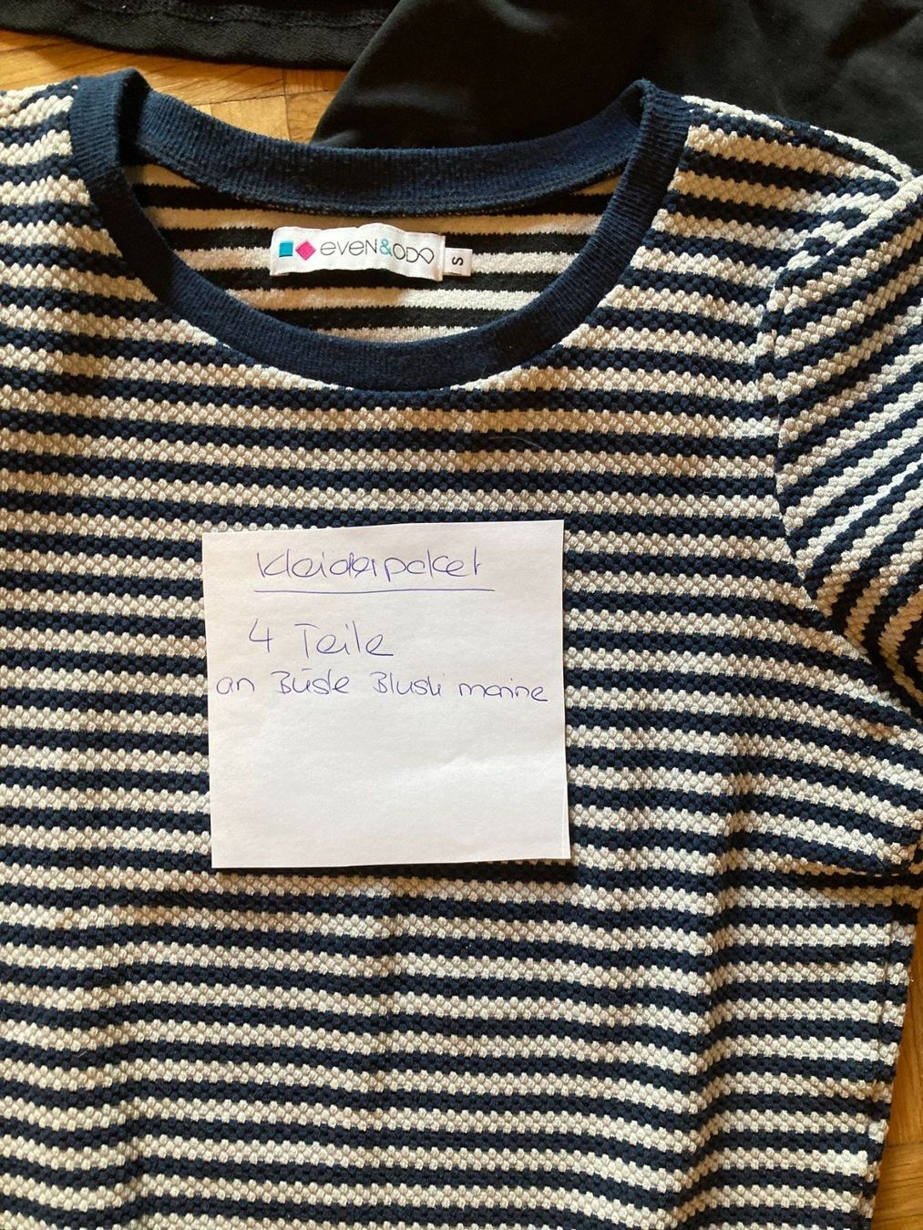 Lots de vêtements: Kleiderpaket – D'occasion à Balsthal par dasesaro 5