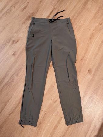Pantalon de sport kaki /Khaki Sporthose Active Pants On M