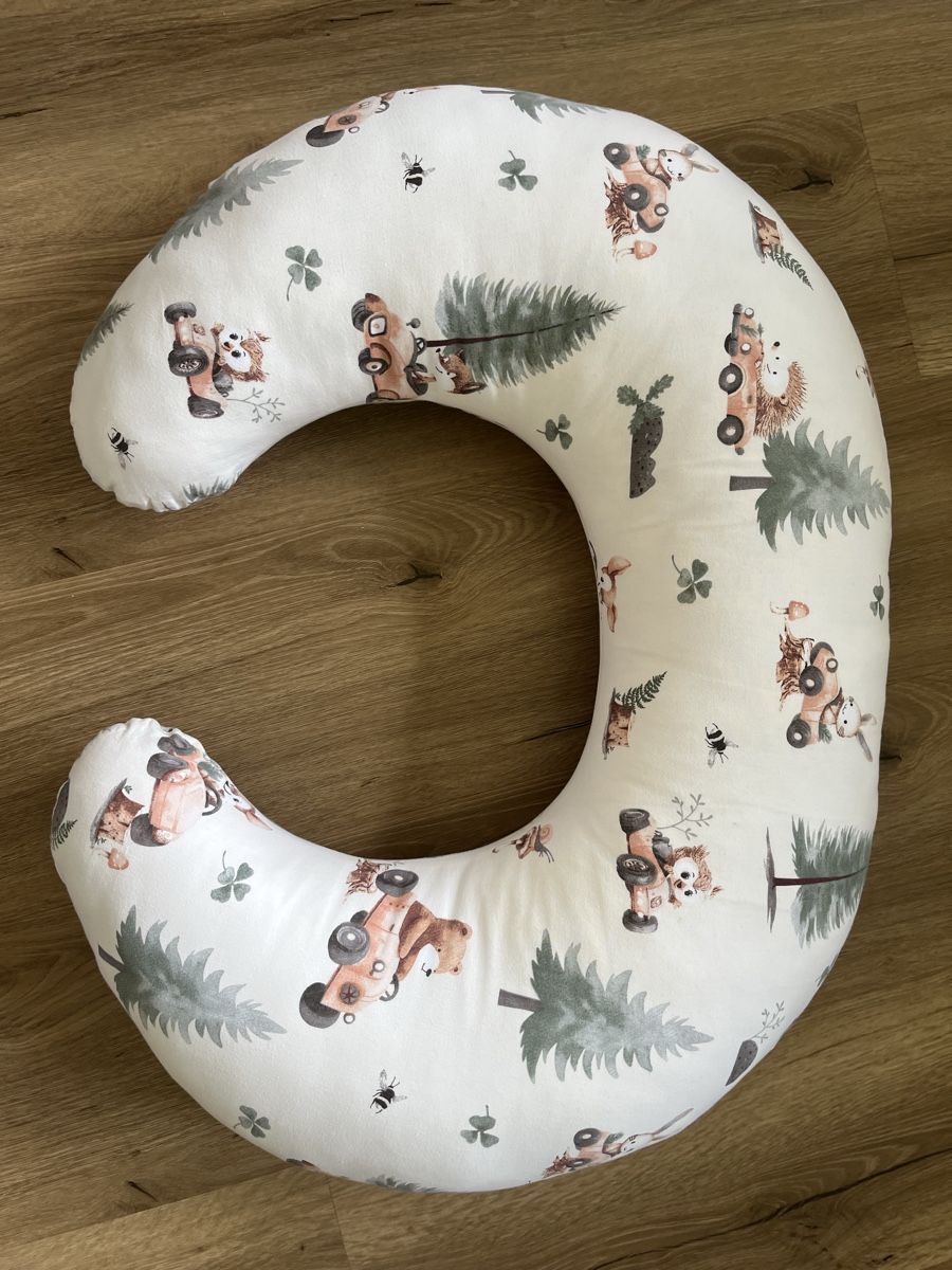 Coussins: Nursing Pillow with Forest Pattern and Zip Cover – D'occasion à Lungern par Rita_123