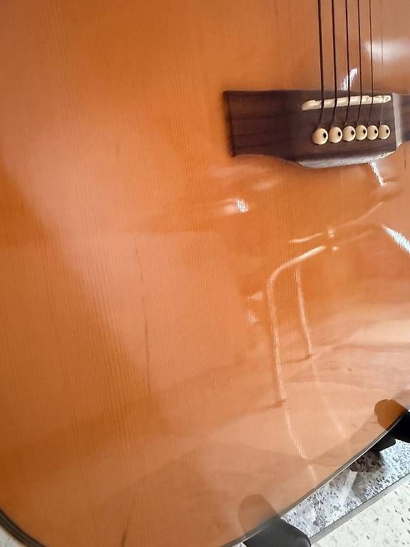 Strumenti musicali: Chitarra Acustica – Usato da Bellinzona venduto da -1White1Wolf1- 2