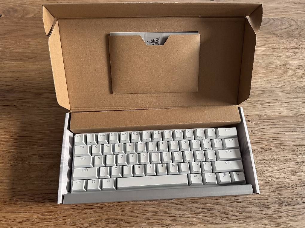 Razer Tastiere: Razer Huntsman Mini Mercury – Nuovo (secondo la descrizione) da Chur venduto da Didi21 1