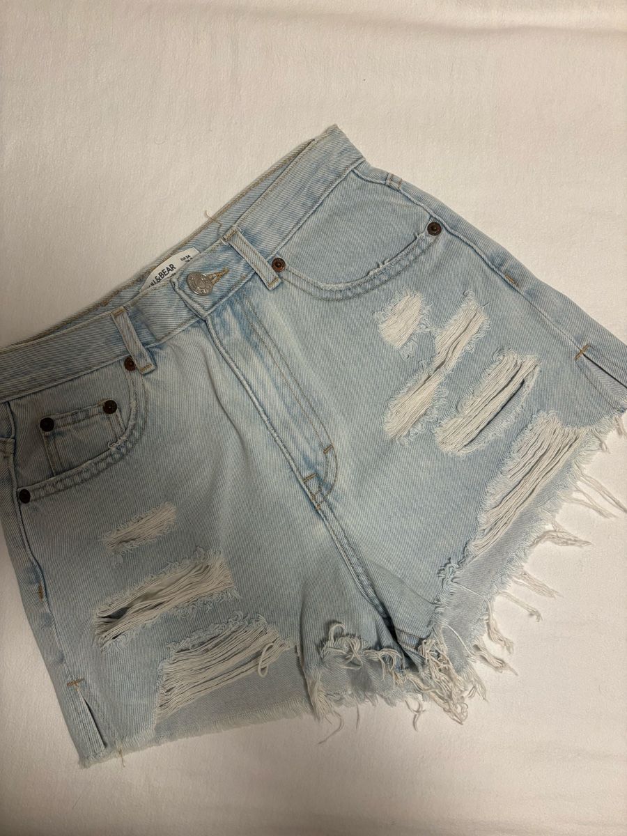 Pull&Bear Jeans: Pull&Bear Hotpants Grösse XS – D'occasion à Zürich par 1ma_5y7w