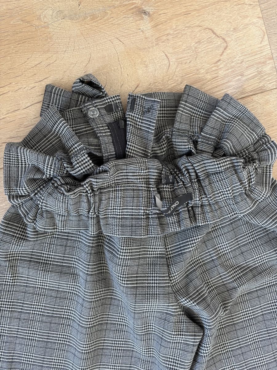 Only Pantaloni: Only Paperbag-Hose mit Karomuster grau - Grösse S – Nuovo (secondo la descrizione) da Ennetbürgen venduto da Evelyne_G 2