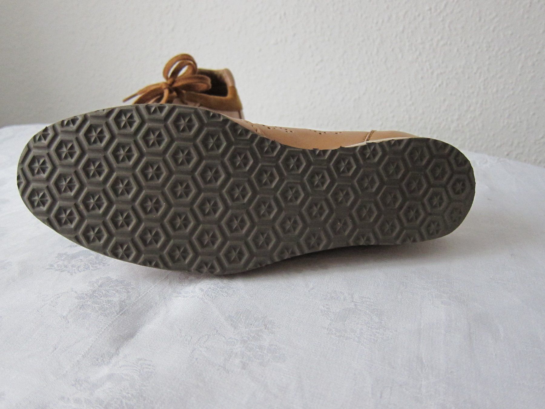 Hogan Damenschuhe: Sneaker Hogan, cognacfarben, Innensohle 25,5cm – Gebraucht aus Zürich von Italia58 5