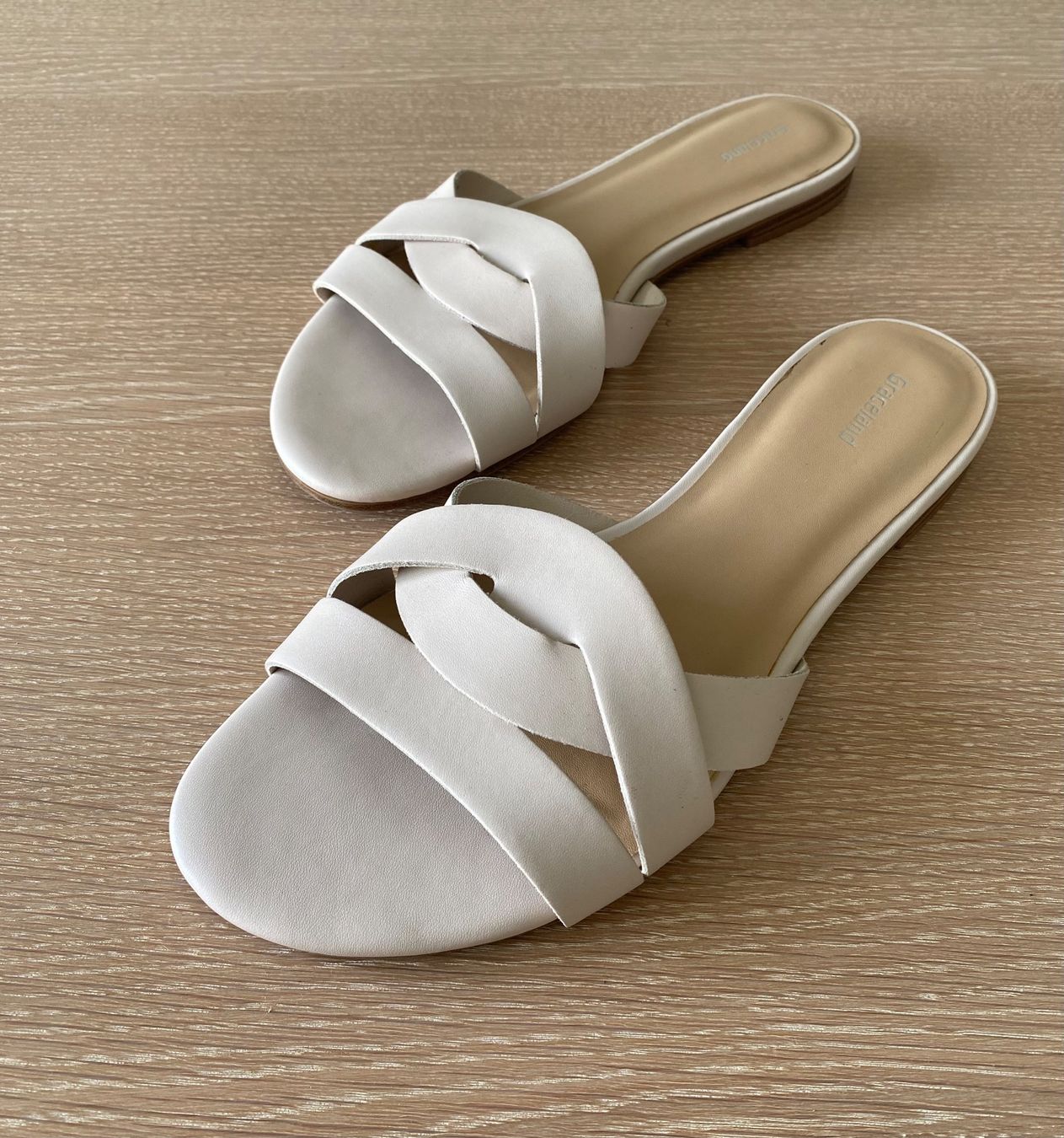 Dosenbach Damenschuhe: Sandalen Damen cremeweiss – Neu (gemäss Beschreibung) aus Oberrieden von mar_8vmz