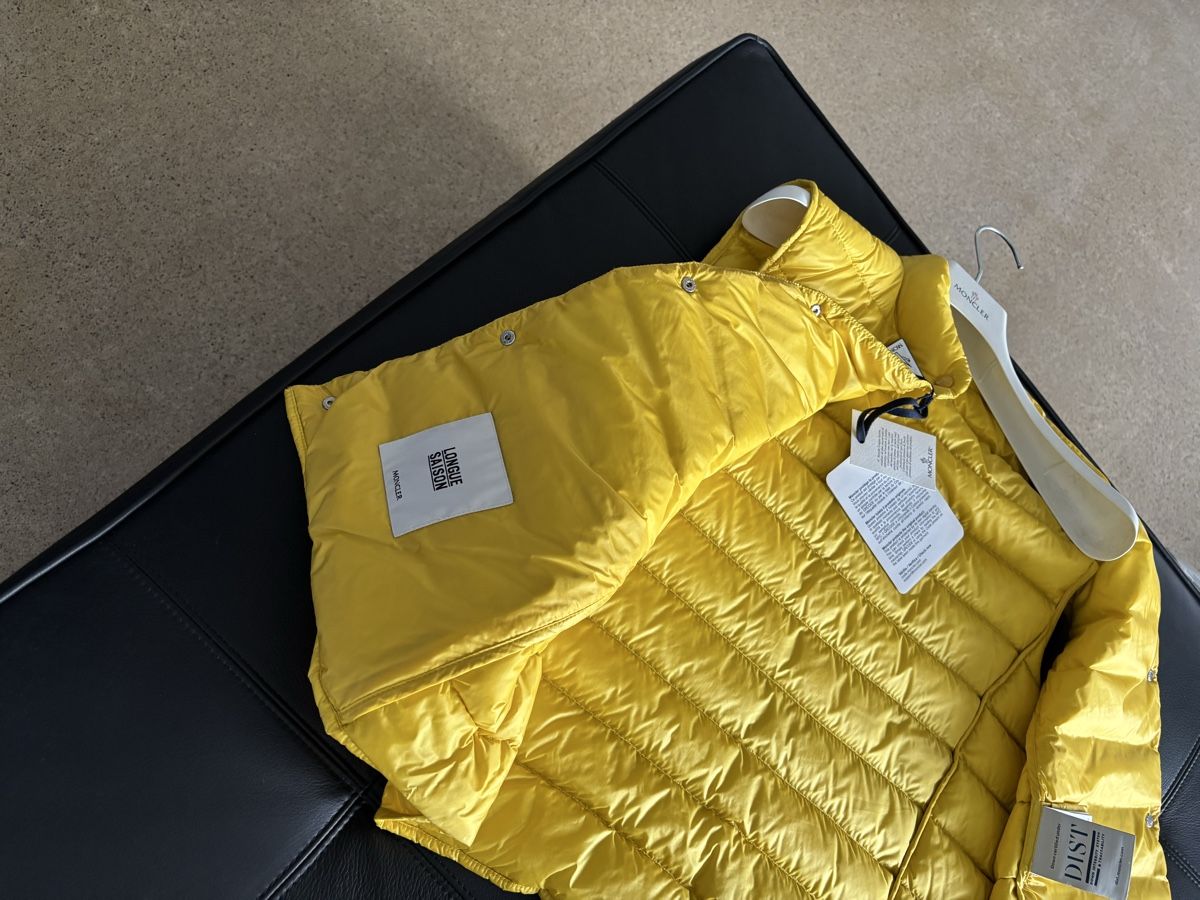 Moncler Gilets & Westen: Neu! Moncler Weste Liane – Neu (gemäss Beschreibung) aus Biel/Bienne von Eiskristall08 4