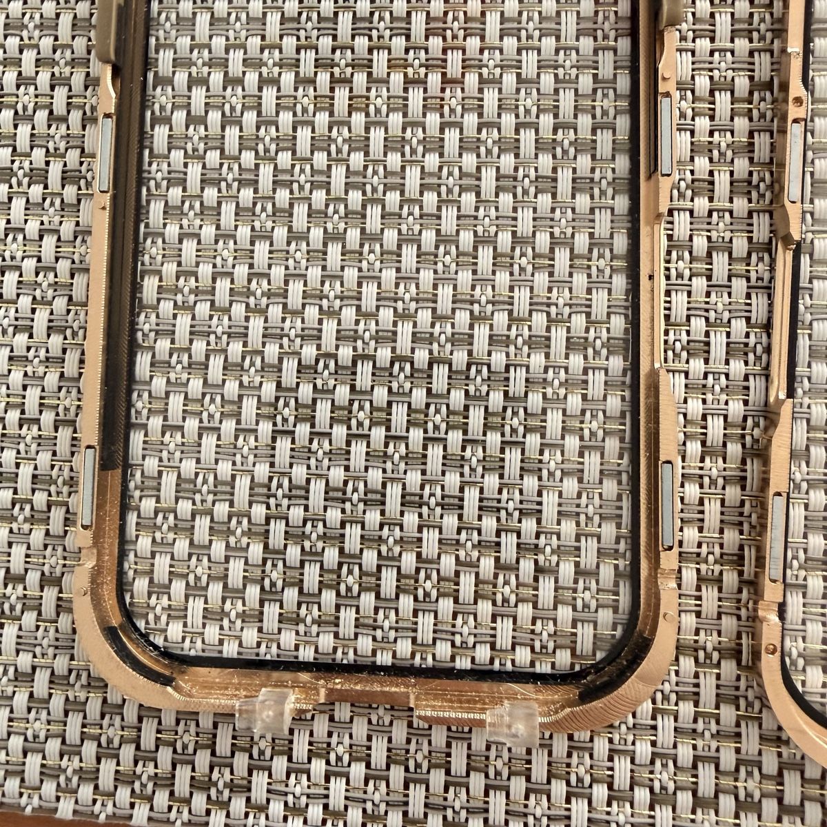 Covers & Schutzfolien: I Phone 17Pro - Magnet Hülle – Neu (gemäss Beschreibung) aus zürich von may_yj9f 4