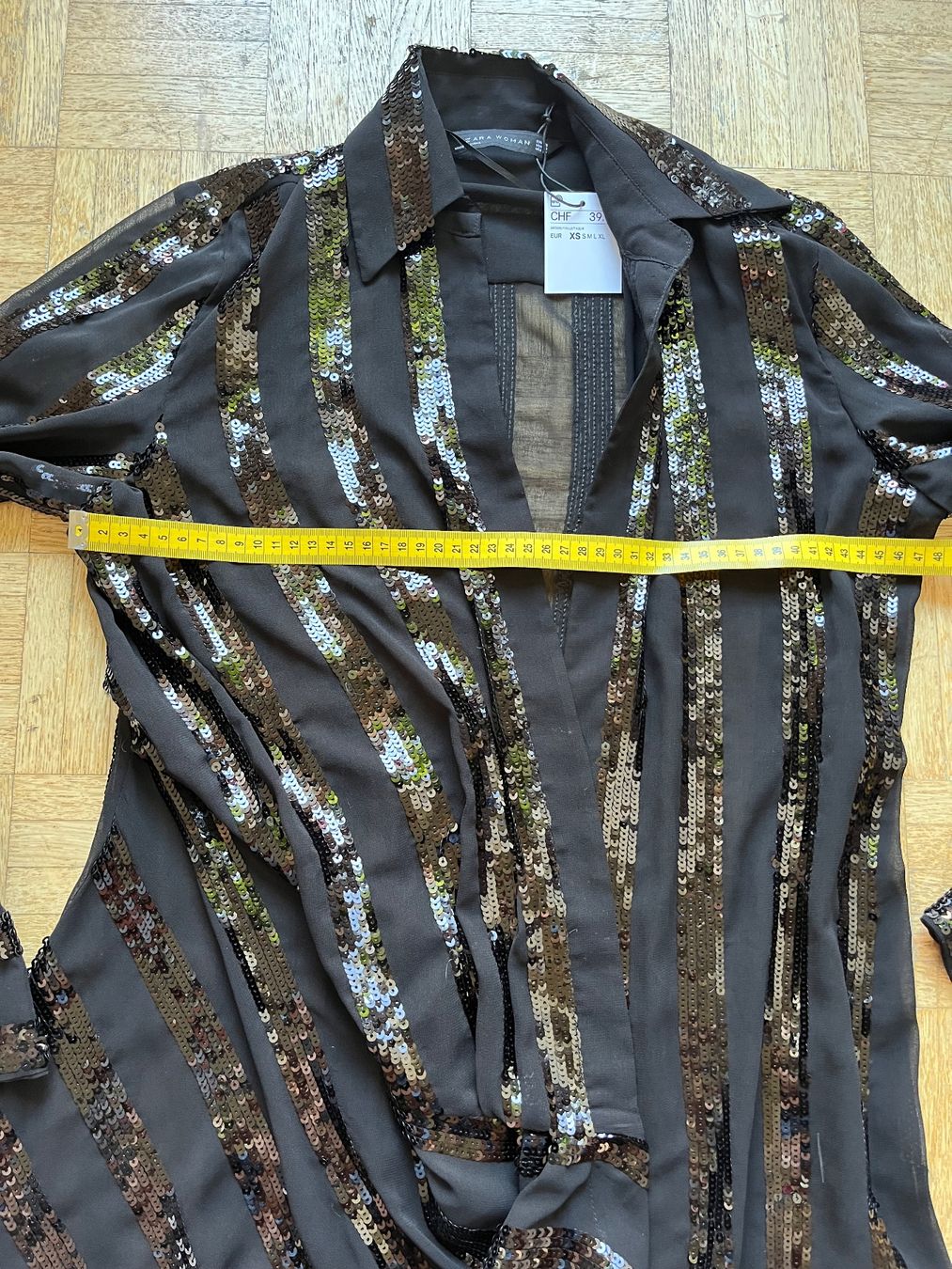 Zara Camicette: New shirt/Blouse Zara – Nuovo (secondo la descrizione) da Chêne-Bougeries venduto da Seetooyoo 6