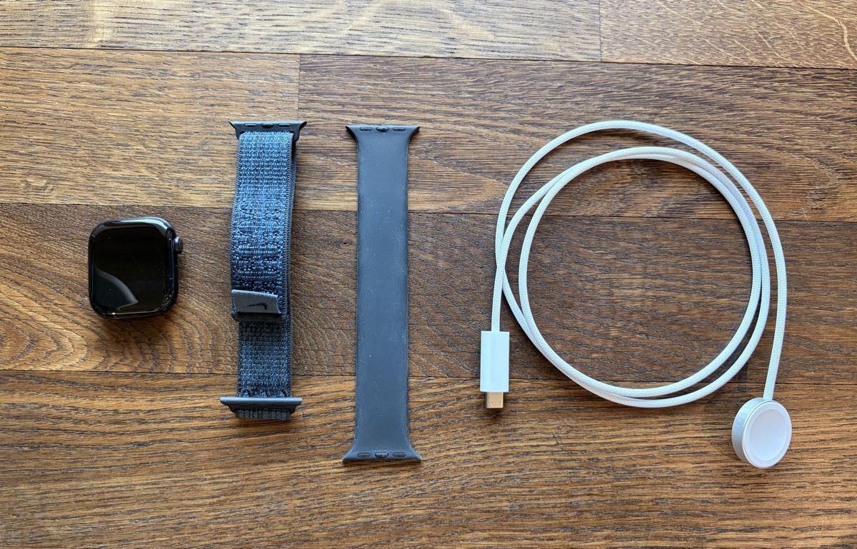 Apple Smartwatch: Apple Watch - Series 10, 42mm – Usato da Sulgen venduto da amp_prm8