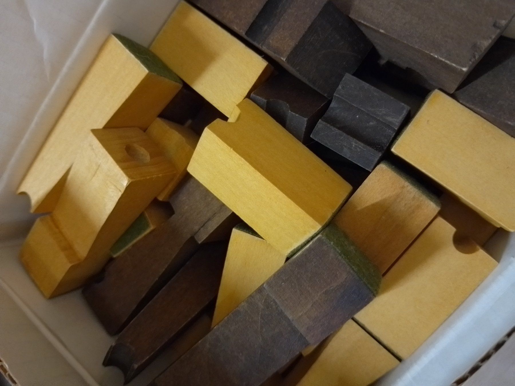 Giochi: grosses Schachbrett aus Holz – Usato da St. Gallen venduto da jakuja 3