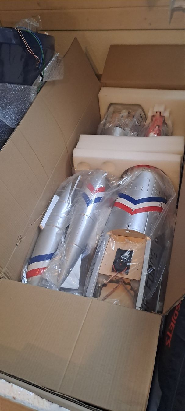 Modellismo RC: Neu und Originalverpackt.F86 Turbinenjet. – Nuovo e nell'imballaggio originale da oftringen venduto da Amphei 1