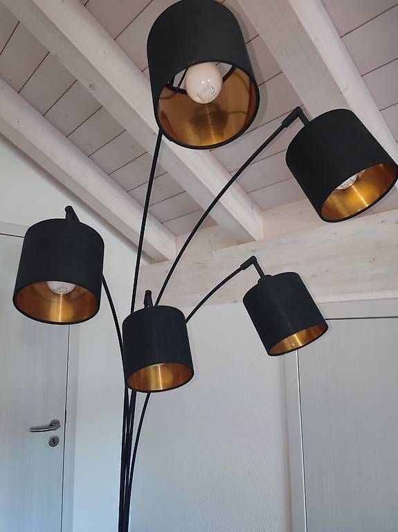Lampade: moderne Ständerlampe schwarz, inkl. Leuchtmittel – Usato da Spiez venduto da passion4dogs 2