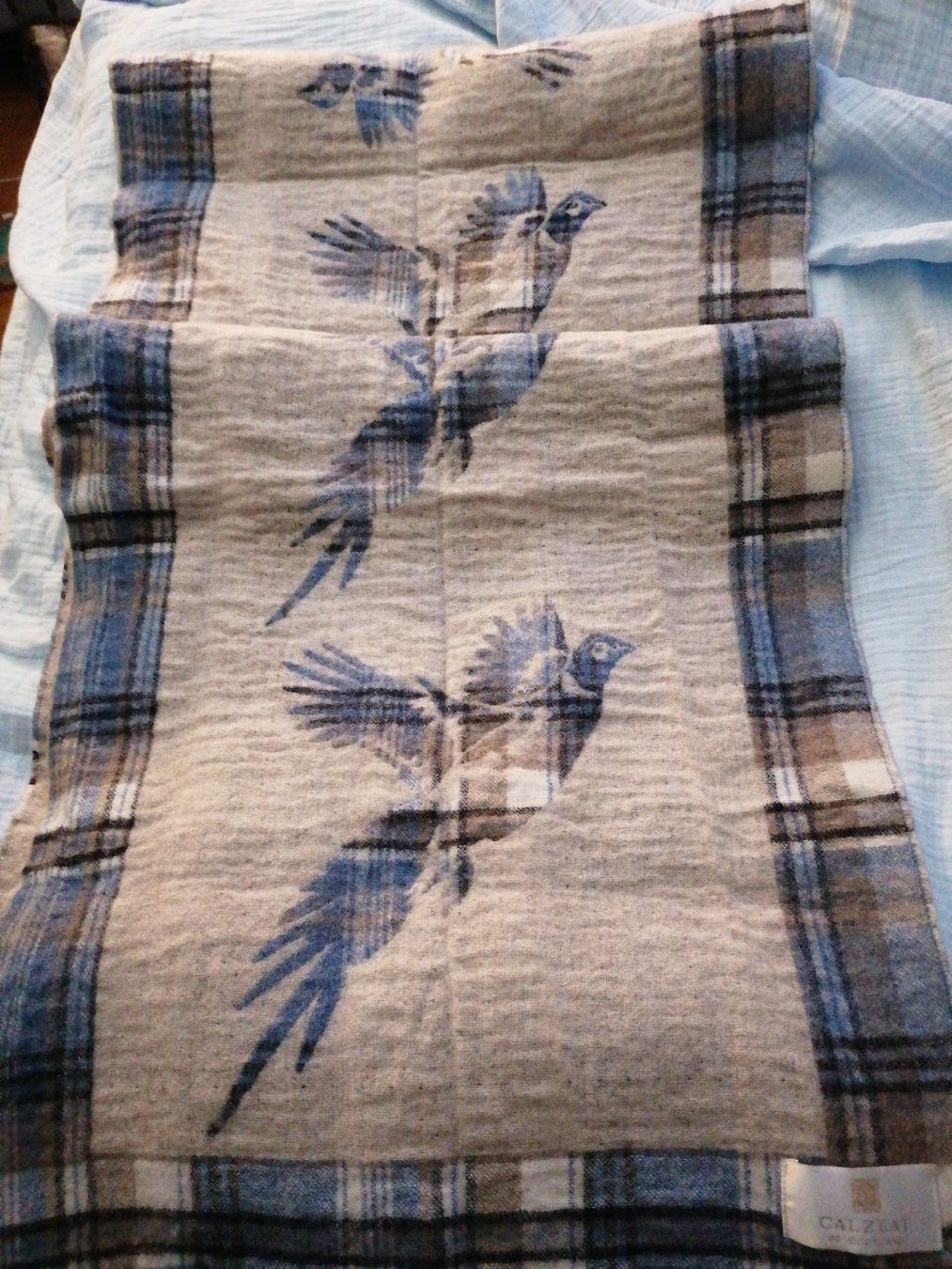 Foulard & Sciarpe: Schal aus Shotland – Usato da Kriens venduto da jamal012 2