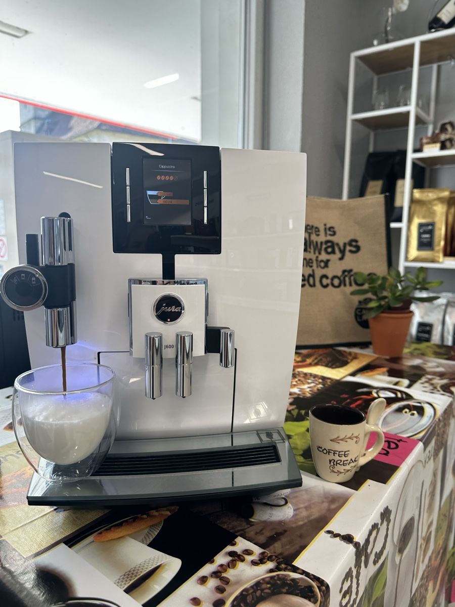 Jura Macchine per caffè & Macchine per espresso: JURA J600 – Usato da Gränichen venduto da Luma.KaffeeMaschinen 2