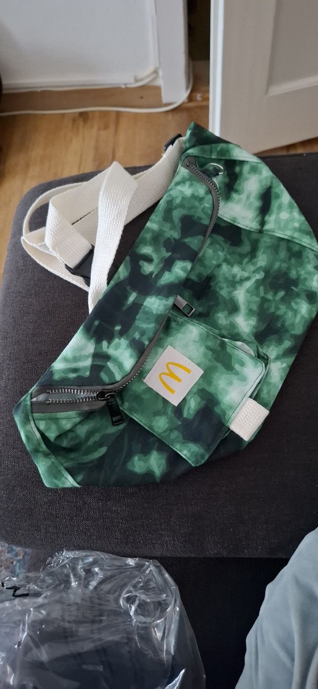 Taschen: BauchTasche – Neu und originalverpackt aus Netstal von Ivan0007 1