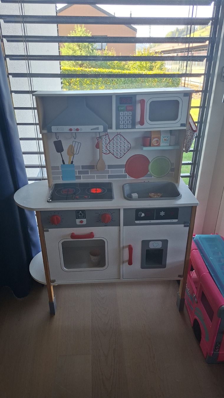 Jouets: Spielküche – D'occasion à Rothenthurm par Timmi05