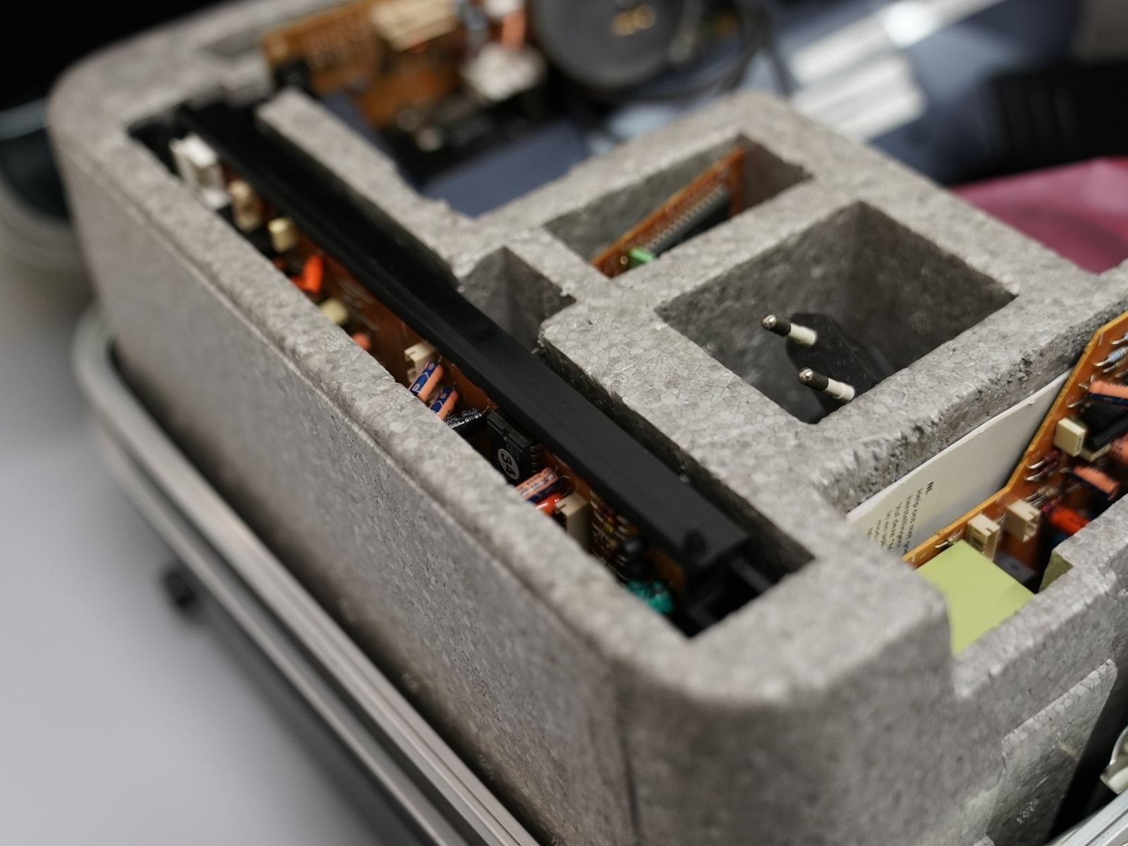 Reisekoffer: Bang & Olufsen Modulkoffer bestückt – Gebraucht aus Hochdorf von av-electronics 6