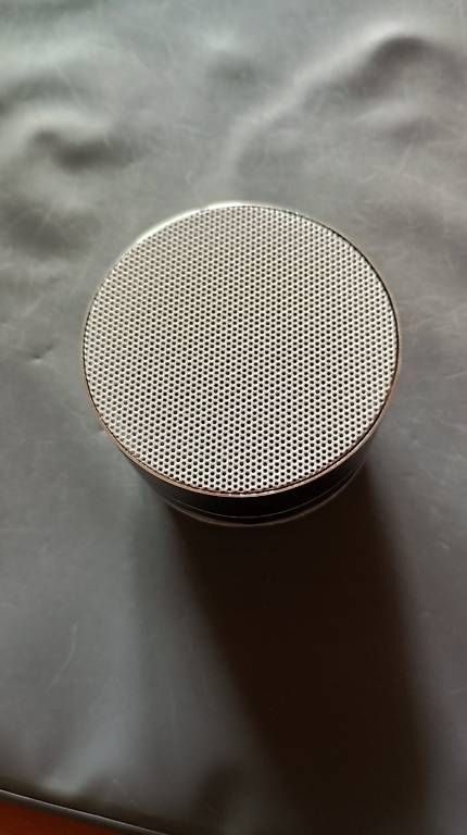 Lautsprecher: Haut-parleur Bluetooth sans fil A10 – Neu und originalverpackt aus Bercher von Canasson 2