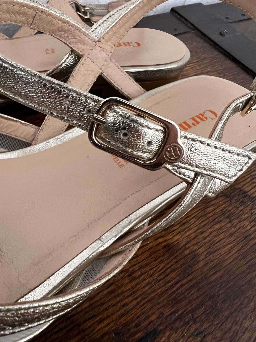 Scarpe da donna: Carmens ballerina slingback oro – Usato da Lausanne venduto da dia_xs9l 2