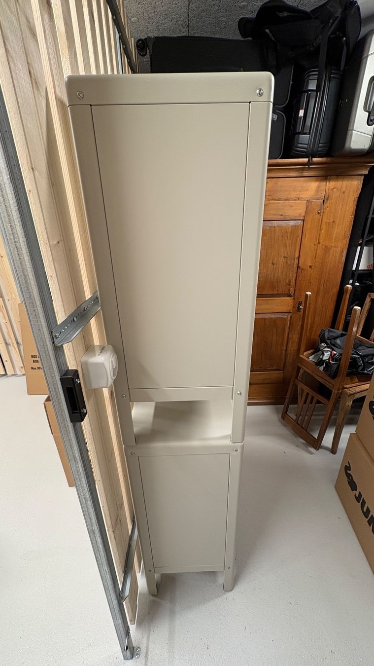 Ikea Schränke: Metallschrank – Gebraucht aus Zürich von euchmenio 7