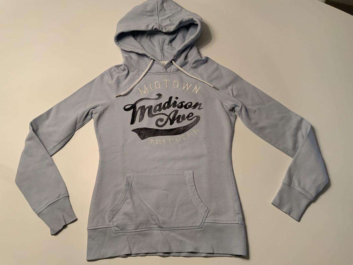 H&M Maglioni & Felpe: Kapuzenpullover, H&M, EUR XS – Usato da Stäfa venduto da sylla73 1