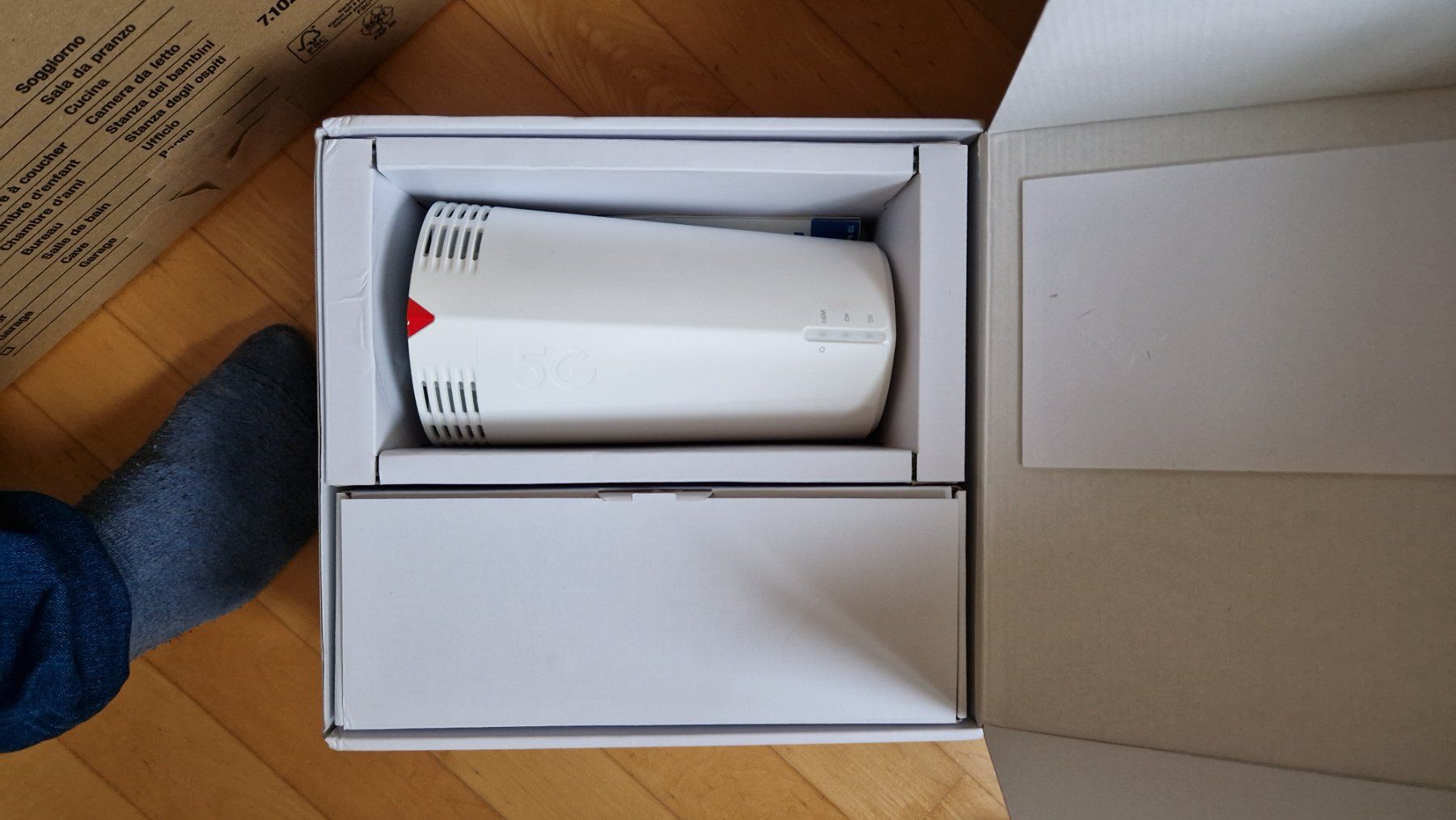 Huawei Modems & Router: CPE Max 3 Outdoor 5G Router – Neu (gemäss Beschreibung) aus Goldach von  1