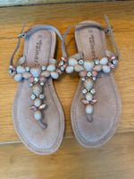 Ganz neue wunderschöne Sandalen von Tamaris