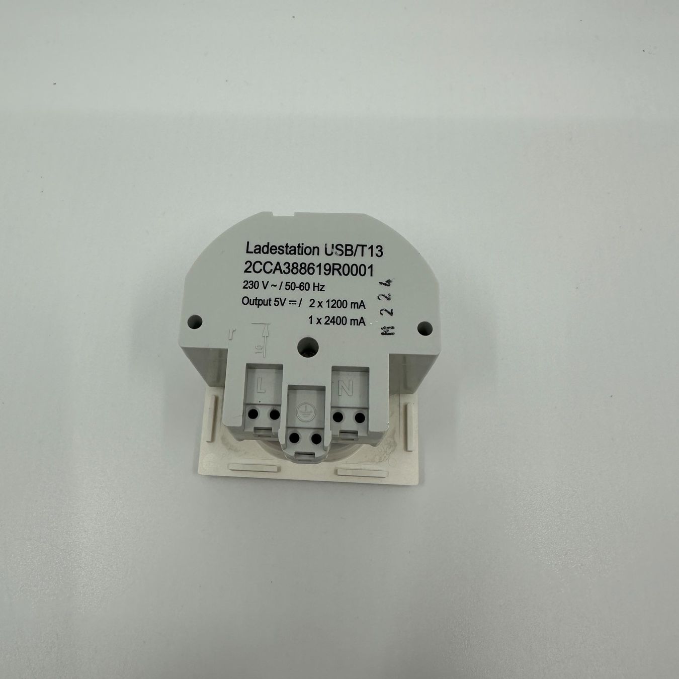 ABB Stecker: ABB USB Steckdose mit USB Ladebuchsen max.2400mA – Gebraucht aus Lommis von Ingoeli 1