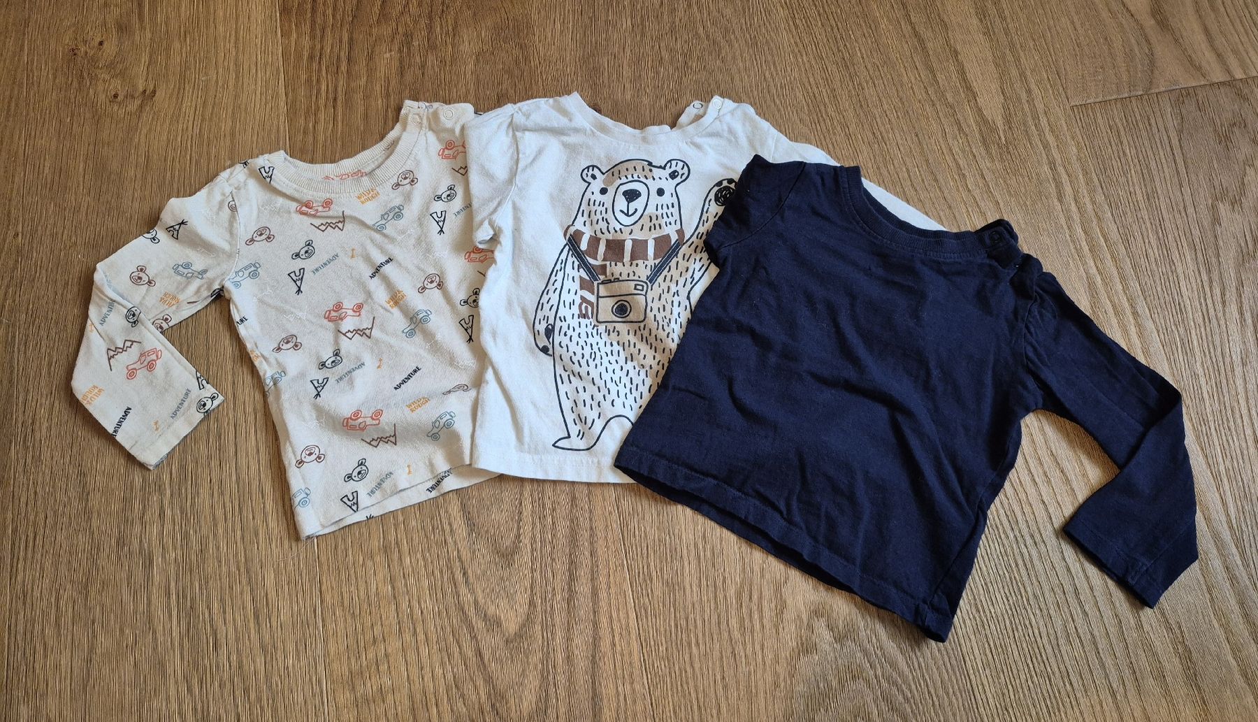 Kleiderpakete & -sets: Langarmshirts Gr. 80/86 – Gebraucht aus Münsingen von Why88 1