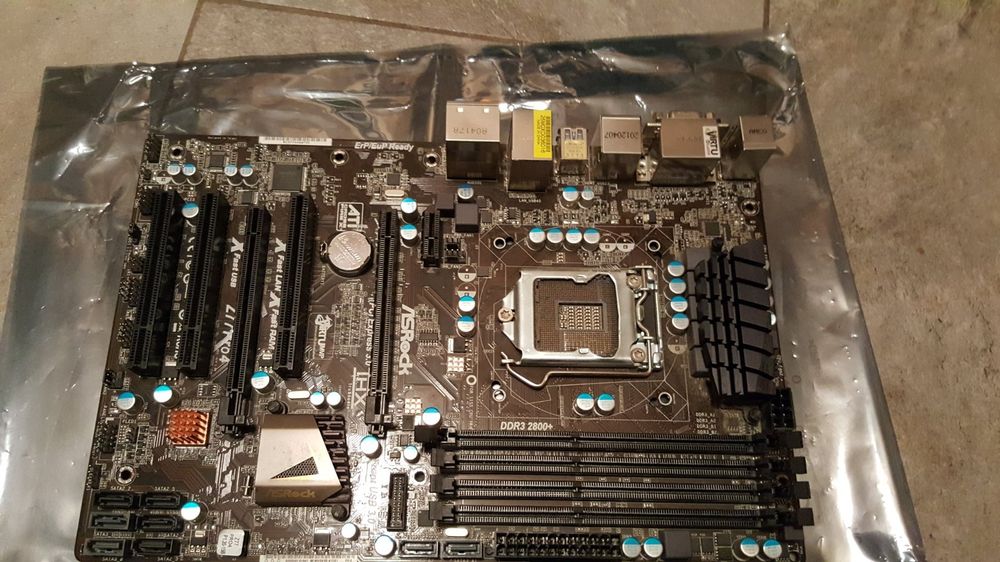 Motherboard AsRock Z77 Pro4 | Kaufen auf Ricardo