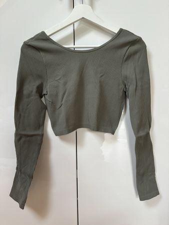 Langarm Top eng und bauchfrei