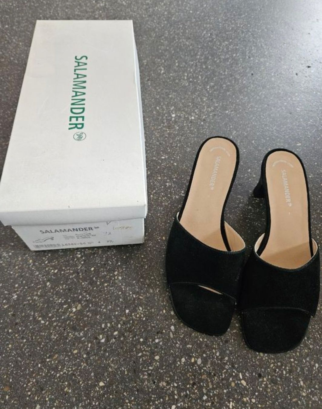 Salamander Scarpe da donna: Schwarze Sandalen von Salamander, Gr. 37 – Nuovo e nell'imballaggio originale da Ormalingen venduto da nomolnoi 1