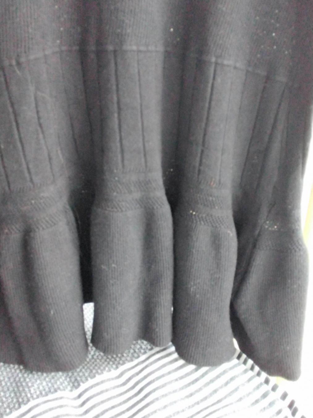 Vestiti: KASCHMIR KLEID SCHWARZ GR. S – Usato da Biel/Bienne venduto da dasi3 2