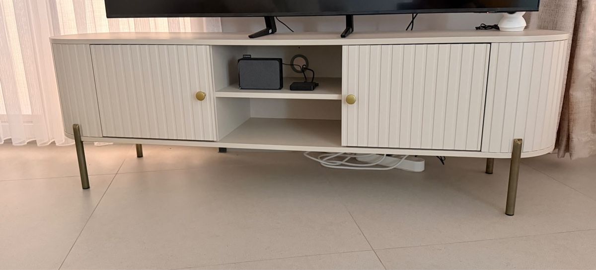 TV Möbel: TV Möbel – Gebraucht aus Samstagern von ble_yqx5