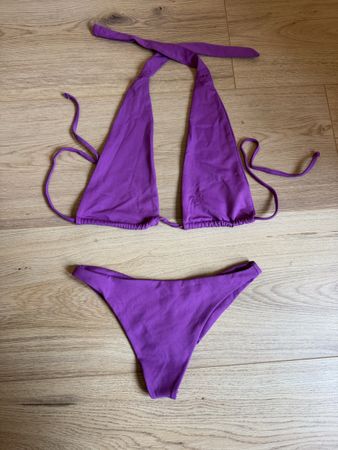 Bikini Set lila zweiteilig fast neu Zustand