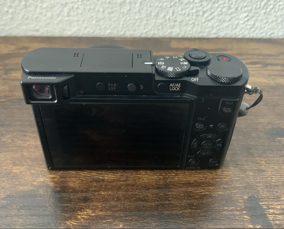 Fotocamera: Lumix TZ101 Kamera – Usato da Stansstad venduto da goodmorninglucerne 2