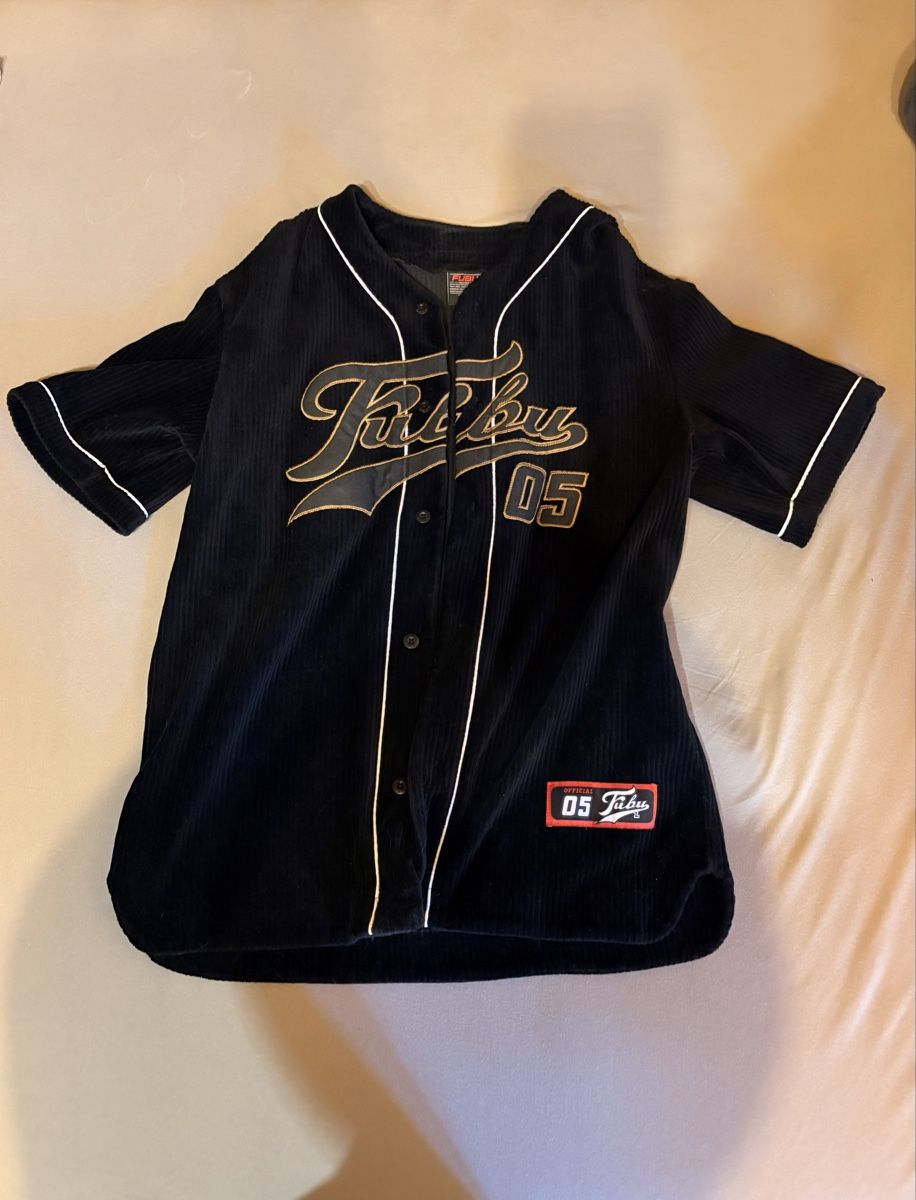 Fubu Canottiere & Pantaloni: Maillot baseball noir taille M brodé – Usato da Porrentruy venduto da kev_x5sj