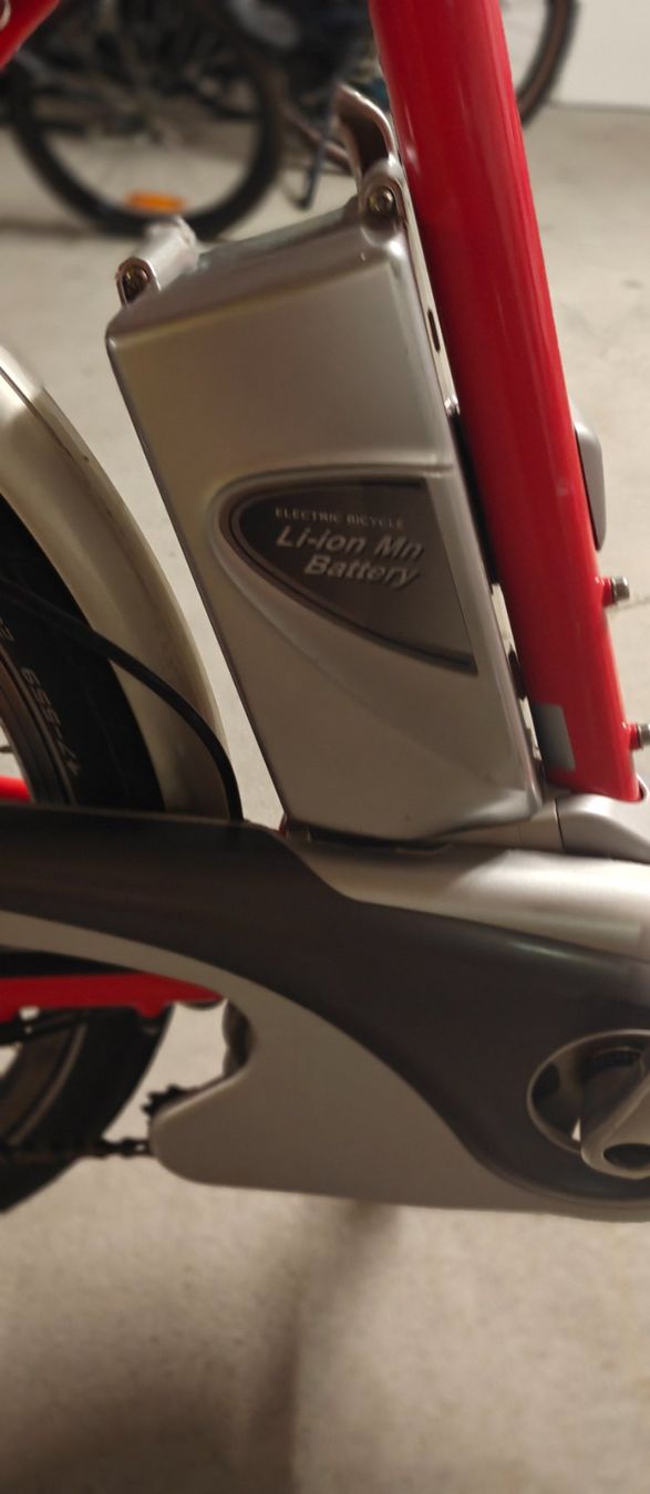 Flyer Biciclette: Wenig KM Flyer eBike – Usato da stallikon venduto da Dalacoke 3