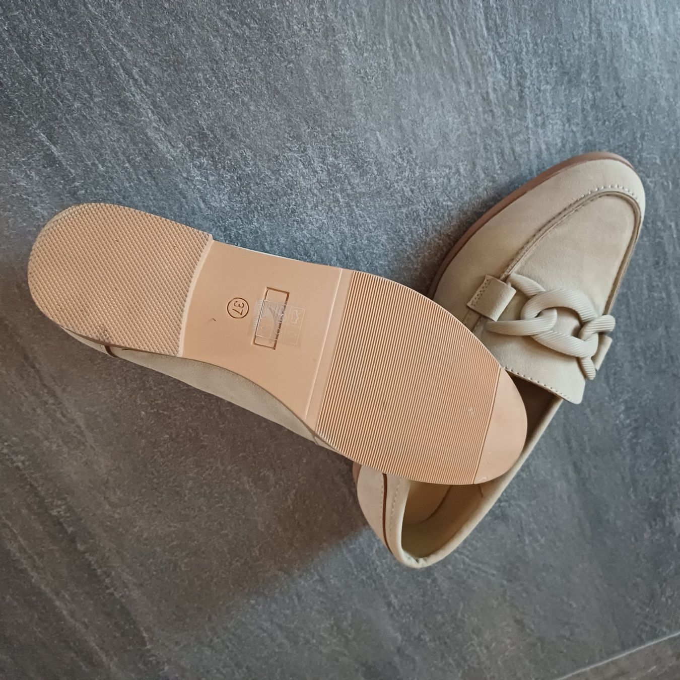 Scarpe da donna: Damen Loafers – Nuovo (secondo la descrizione) da Thun venduto da ban_5tq7 3