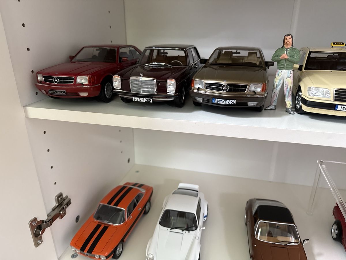 Mercedes-Benz Modellautos: Mercedes-Benz 560 SEC 1:18 – Neu (gemäss Beschreibung) aus Basel von Zomeg 7