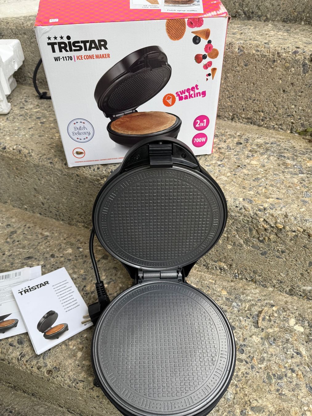 Elettrodomestici da cucina: STROOPWAFEL/ICE CONE MAKER,TRISTAR WF-1170 – Usato da Leysin venduto da geomamar