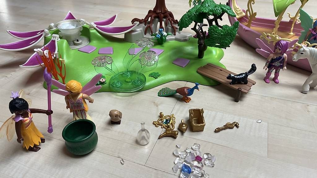 Playmobil Giocattoli: Playmobil Feen Wald mit Schiff – Usato da Neftenbach venduto da brandye 3